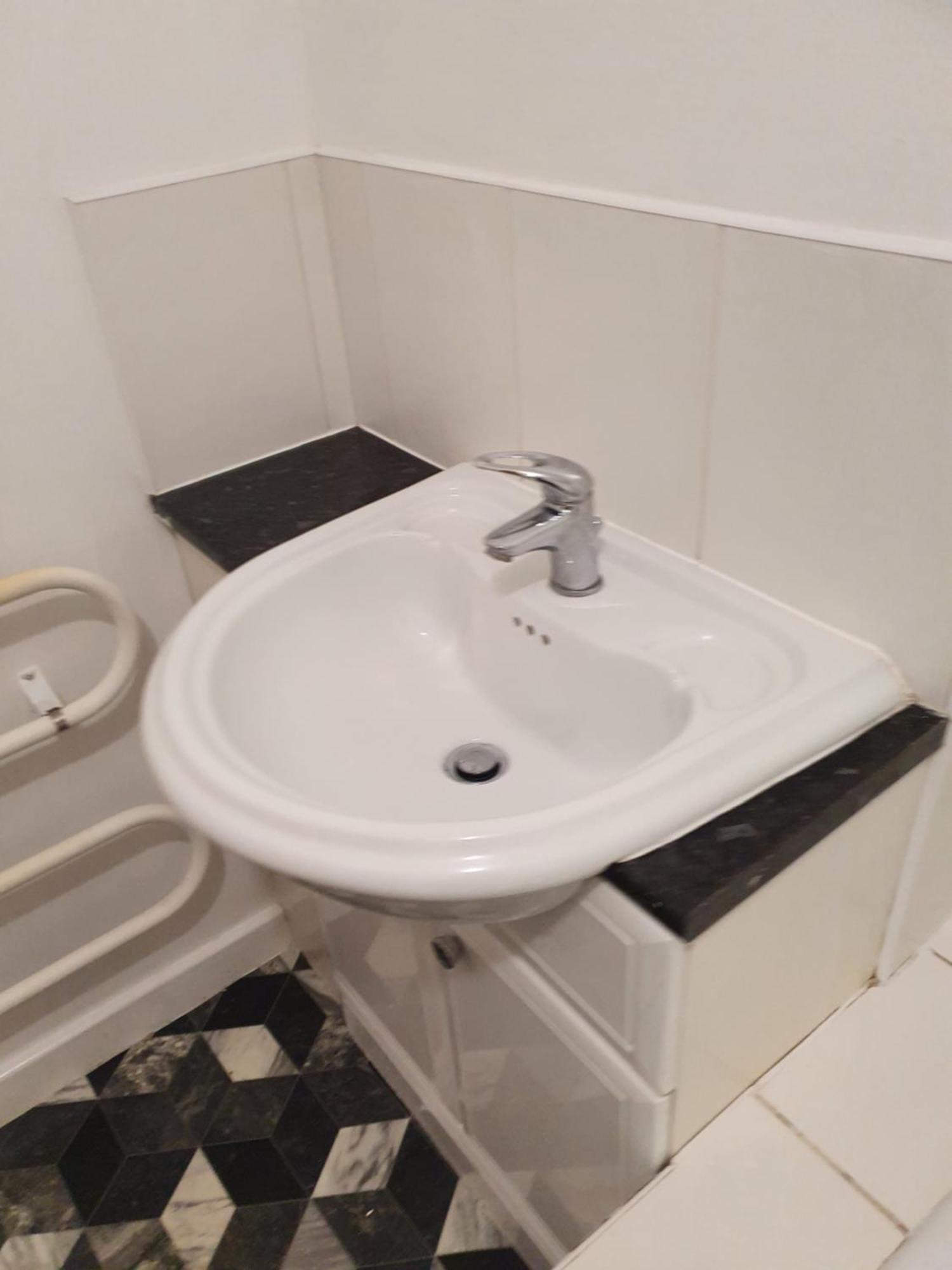 Quiet 2 Bedroom Flat In Darlington With Free Parking, Wi-Fi And More エクステリア 写真