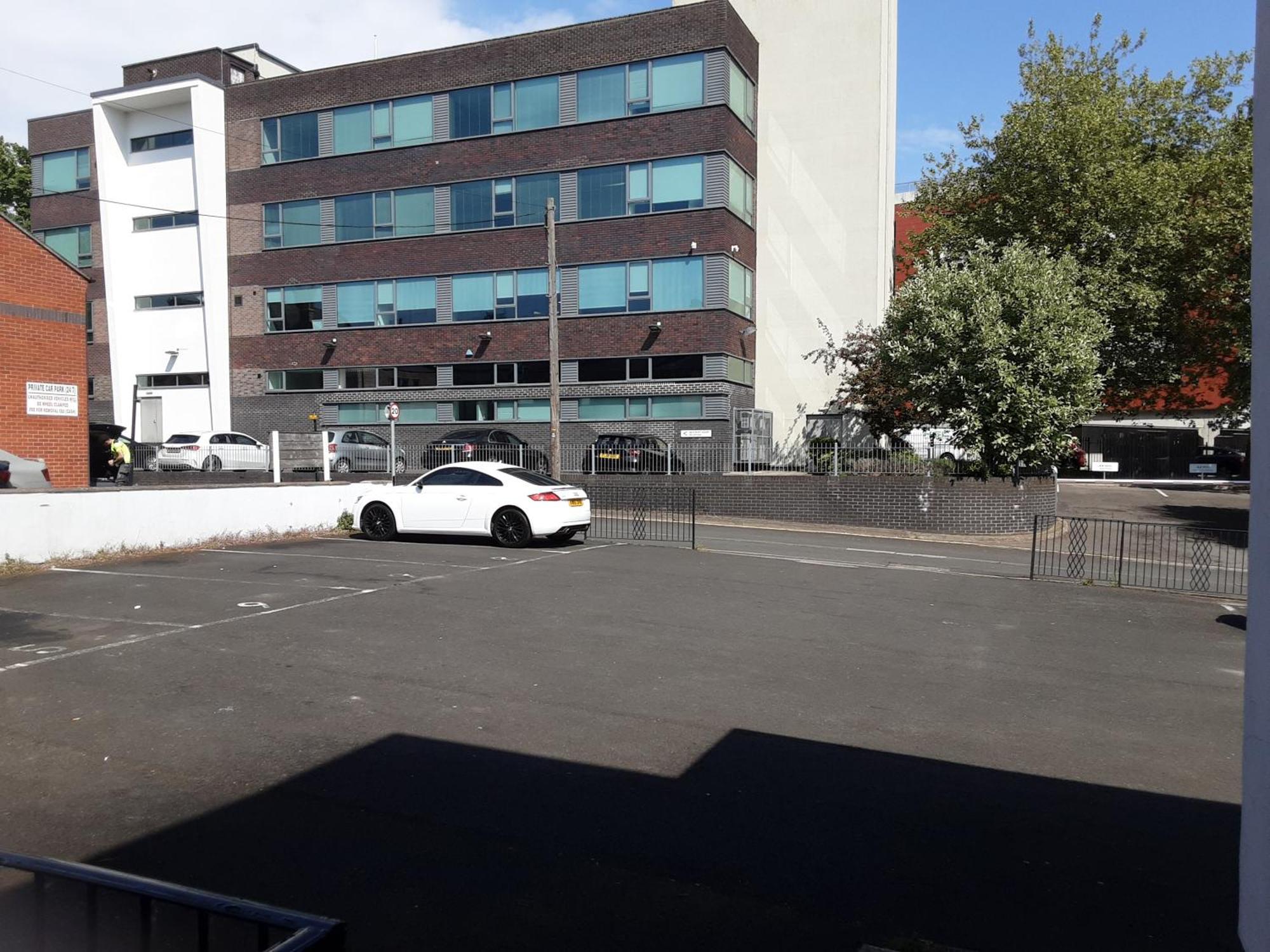 Quiet 2 Bedroom Flat In Darlington With Free Parking, Wi-Fi And More エクステリア 写真
